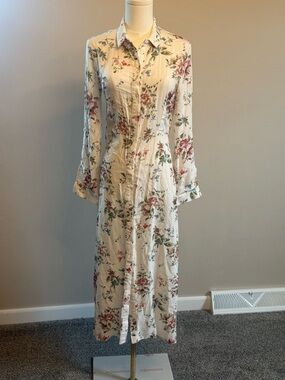 Primark Floral Maxi Shirt Dress in Ivory White with Pink & Green Blooms